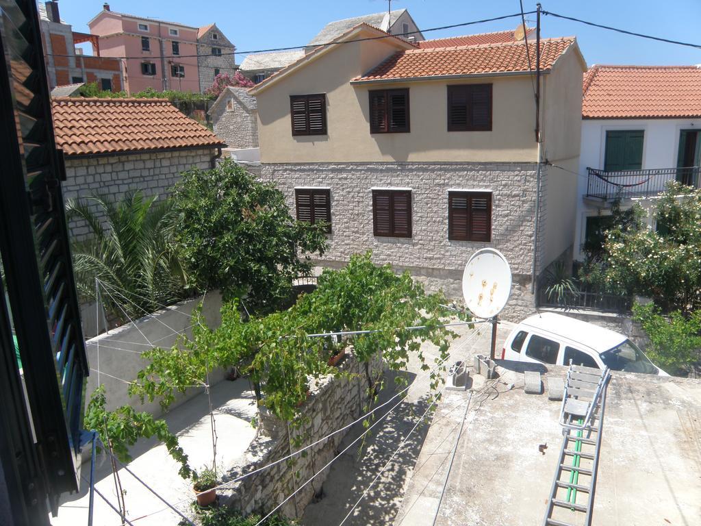 Apartman Kristina Primošten Exterior foto